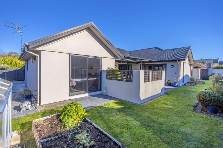 Photo of property in 5 The Stables, Halswell, Christchurch, 8025