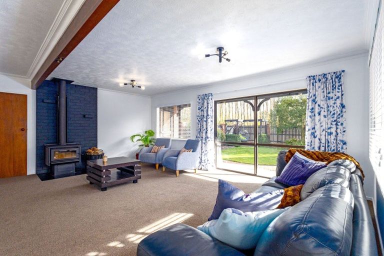 Photo of property in 86 Johnstone Street, Tinwald, Ashburton, 7774