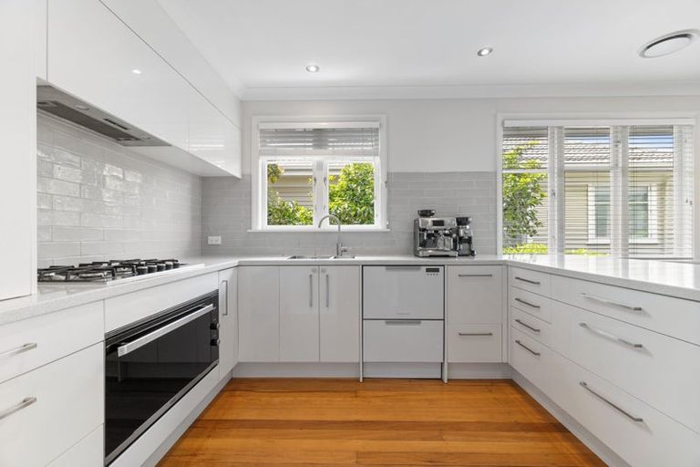 Photo of property in 6 Charles Crescent, Beerescourt, Hamilton, 3200