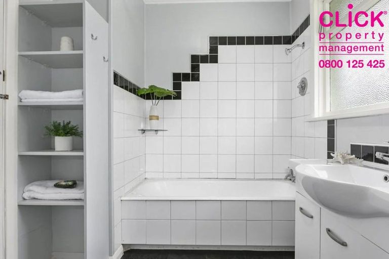 Photo of property in 24 Mitchell Avenue, Maryhill, Dunedin, 9011