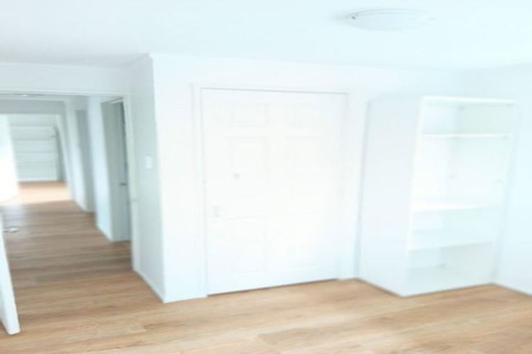 Photo of property in 132 Finlayson Avenue, Clendon Park, Auckland, 2103