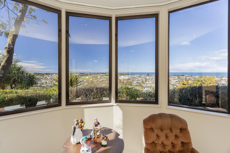 Photo of property in 16 Slade Street, Oamaru North, Oamaru, 9400