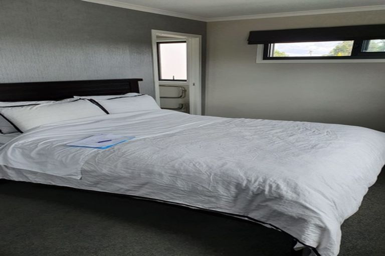 Photo of property in 1/382 Cobham Drive, Hillcrest, Hamilton, 3216