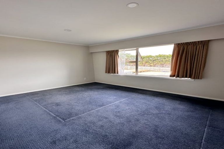Photo of property in 1/34 Portadown Avenue, Pakuranga Heights, Auckland, 2010