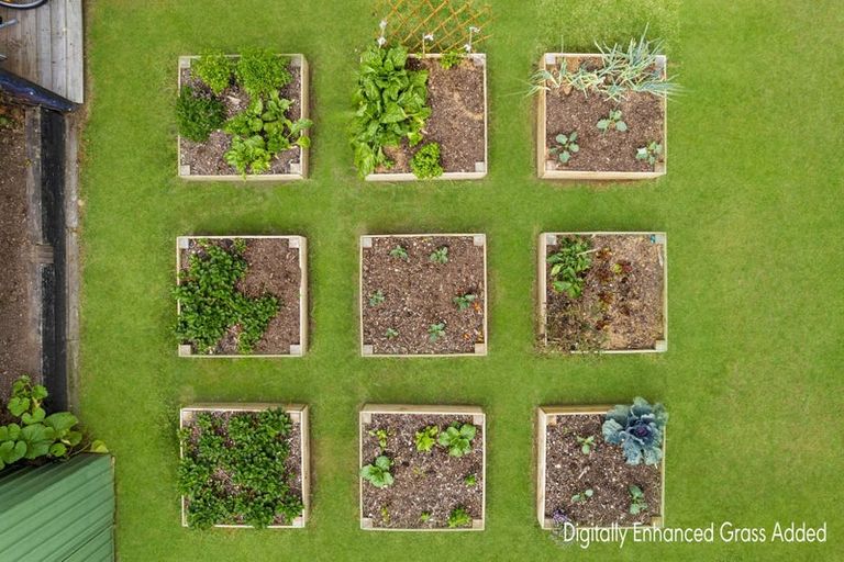 Photo of property in 243 Gravatt Road, Papamoa Beach, Papamoa, 3118