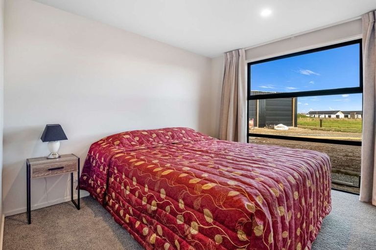 Photo of property in 12 Meadowlands Green, Allenton, Ashburton, 7700