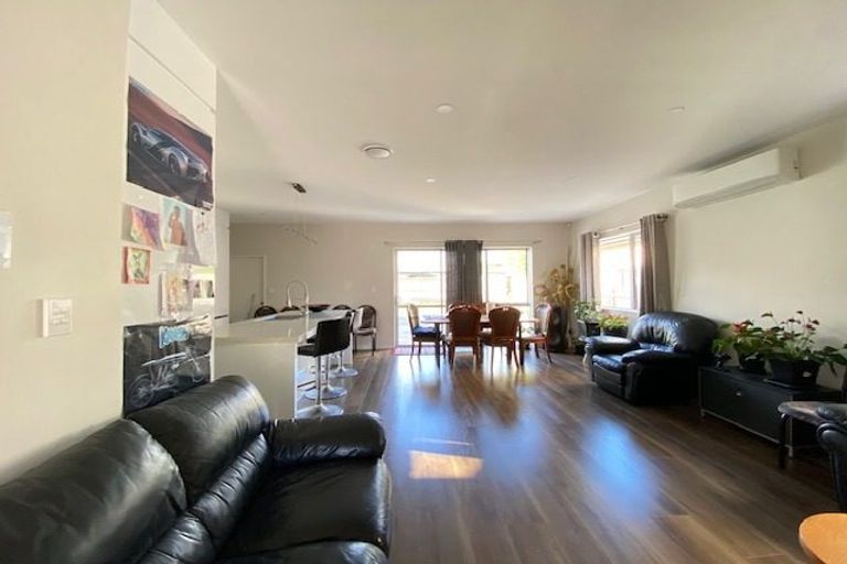 Photo of property in 6 Puoro Street, Flat Bush, Auckland, 2019