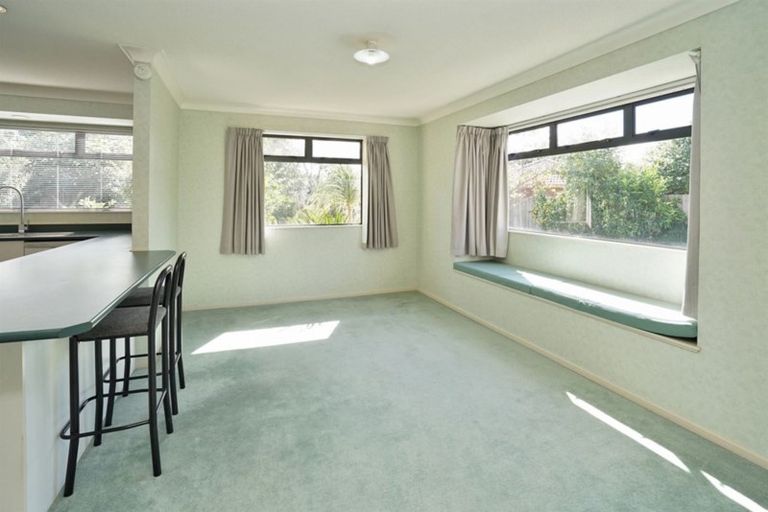 Photo of property in 16 Bouverie Crescent, Flagstaff, Hamilton, 3210