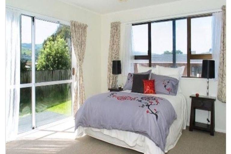 Photo of property in 20 Forglen Place, Tawa, Wellington, 5028