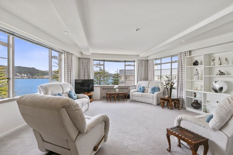 Photo of property in Wharenui Apartments, 274 Oriental Parade, Oriental Bay, Wellington, 6011