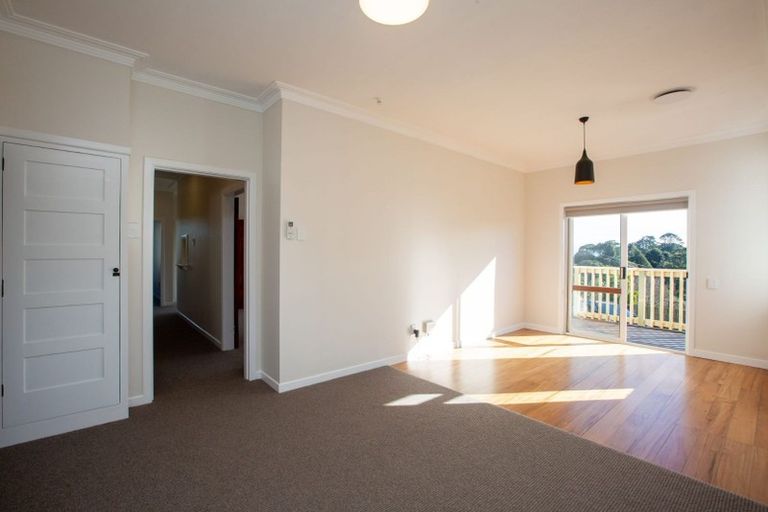 Photo of property in 79 Carrington Street, Lower Vogeltown, New Plymouth, 4310