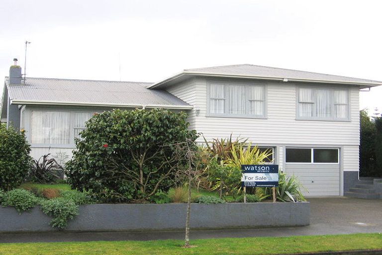 Photo of property in 3 Bond Street, Hokowhitu, Palmerston North, 4410
