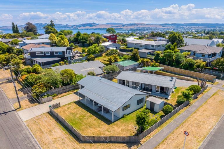 Photo of property in 10 Liston Avenue, Hilltop, Taupo, 3330