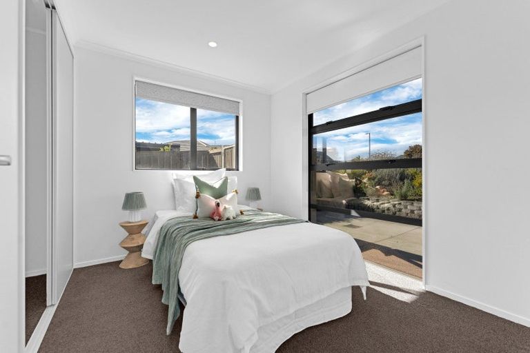 Photo of property in 16 Lippiatt Crescent, Pokeno, 2402