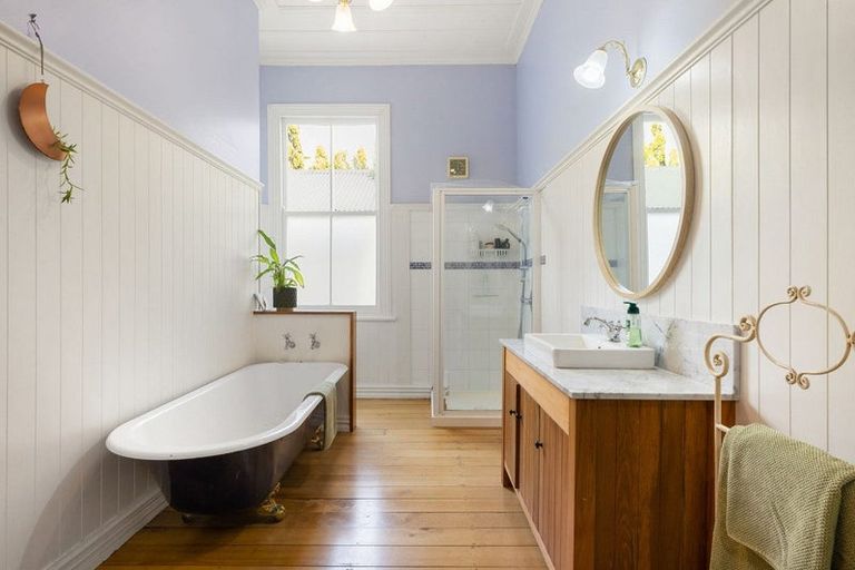 Photo of property in 18 Thornton Road, Cambridge, 3434