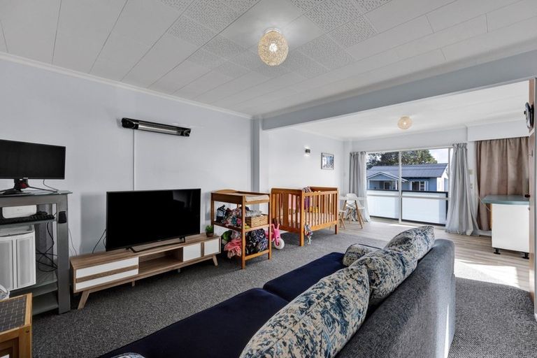 Photo of property in 21a Dorset Avenue, Westown, New Plymouth, 4310