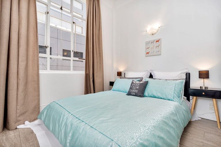 Photo of property in Guardian Apartments, 520/105 Queen Street, Auckland Central, Auckland, 1010