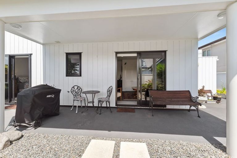 Photo of property in 20b Fulford Street, New Plymouth, 4310