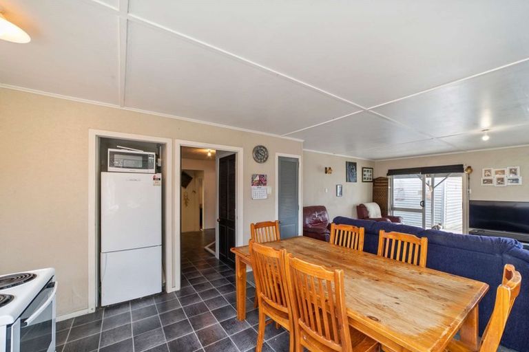 Photo of property in 13 Hooper Street, Tamarau, Gisborne, 4010