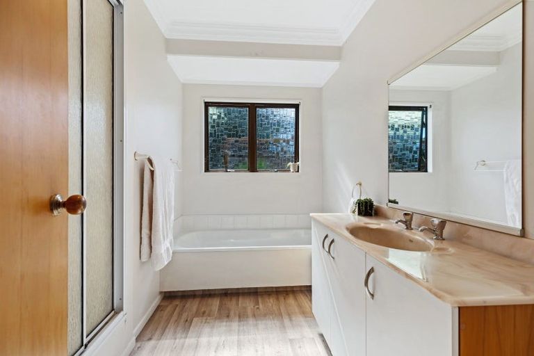 Photo of property in 493c Devonport Road, Tauranga South, Tauranga, 3112