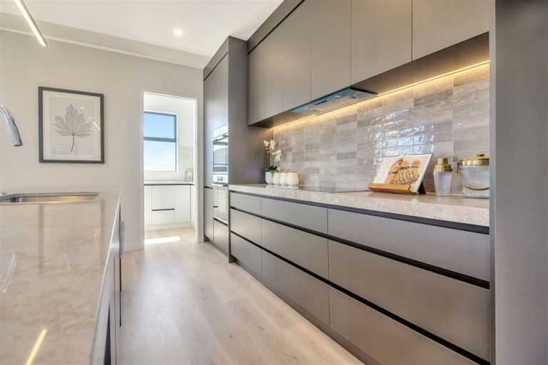 Photo of property in 3 Memory Lane, Silverdale, 0932