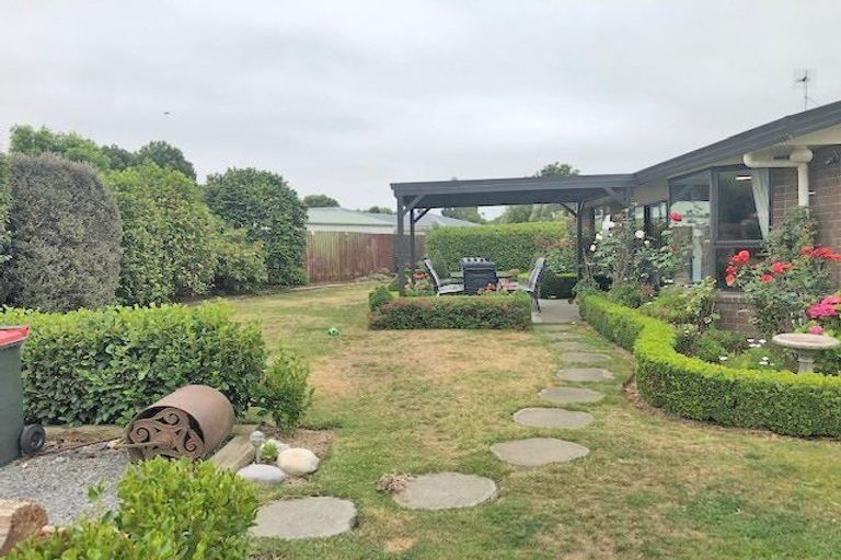 Photo of property in 9 Taiaroa Place, Southbridge, 7602