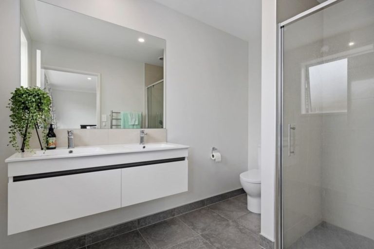 Photo of property in 4 Omapere Lane, Pyes Pa, Tauranga, 3112