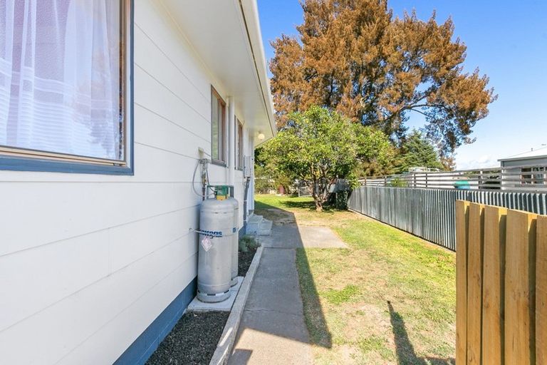 Photo of property in 33 Montrose Street, Flaxmere, Hastings, 4120