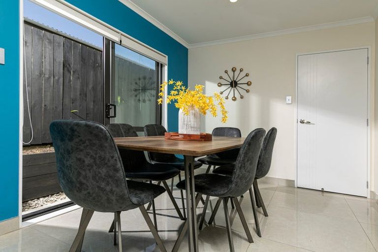 Photo of property in 469a Swanson Road, Ranui, Auckland, 0612