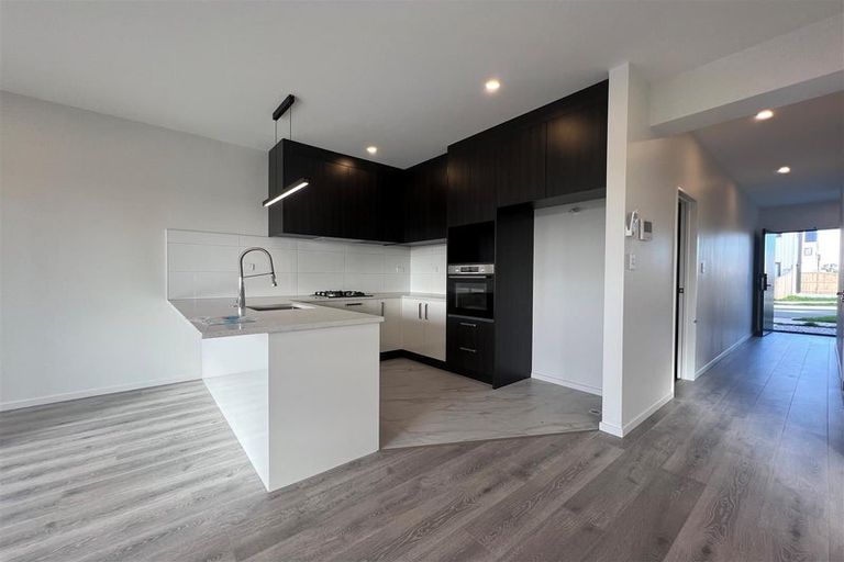 Photo of property in 141 Walters Road, Papakura, Takanini, 2110