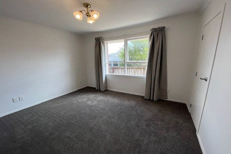 Photo of property in 3 Ware Place, Pakuranga Heights, Auckland, 2010