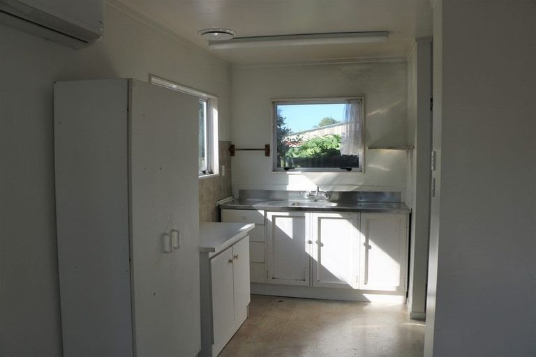 Photo of property in 9 Greers Road, Weymouth, Auckland, 2103