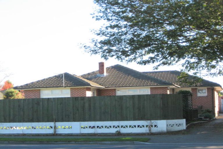 Photo of property in 849 Main North Road, Belfast, Christchurch, 8051