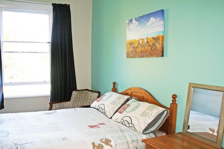 Photo of property in 12 Till Street, South Hill, Oamaru, 9400