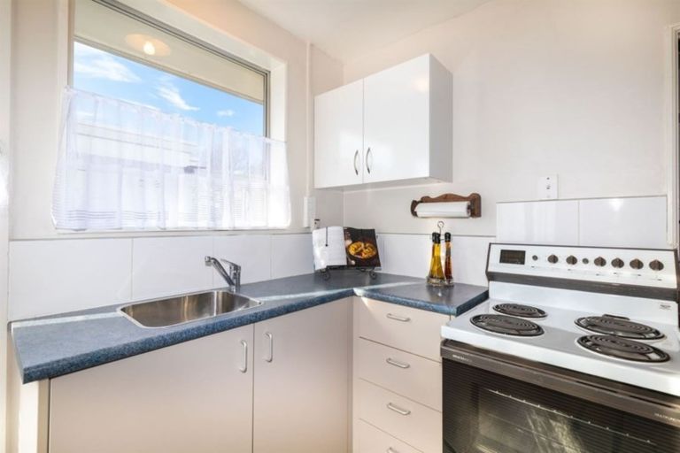 Photo of property in 4/350 Armagh Street, Christchurch Central, Christchurch, 8011