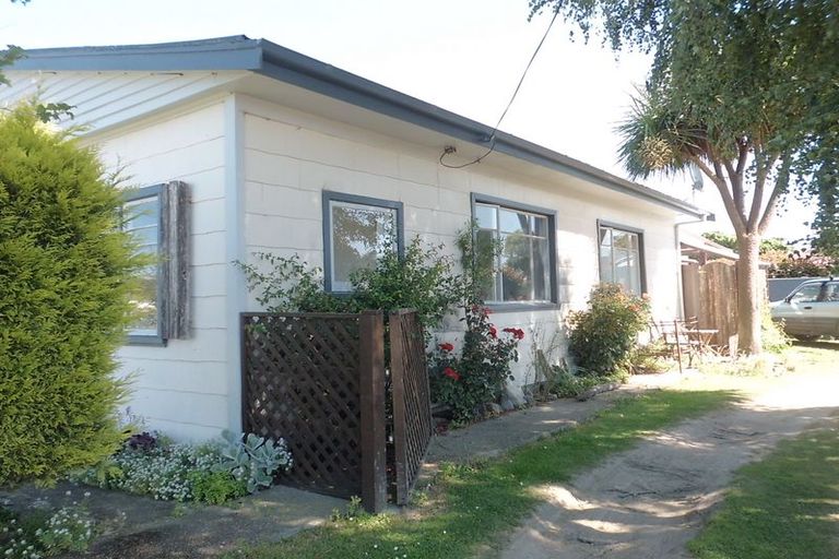 Photo of property in 37 Ormsby Street, Temuka, 7920