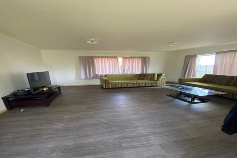 Photo of property in 14 Portrush Lane, Takanini, 2112