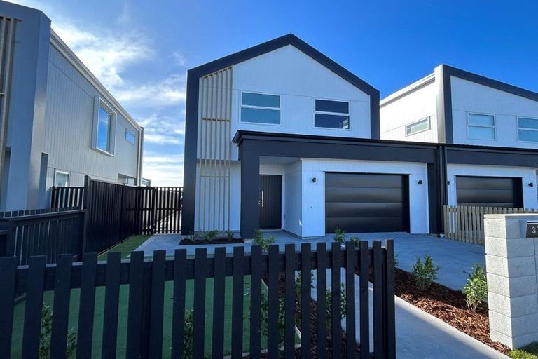 Photo of property in 31 Bill Miller Drive, Papamoa, 3118