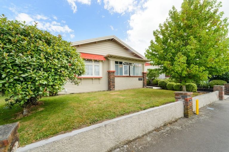Photo of property in 3 Karaka Street, Hokowhitu, Palmerston North, 4410