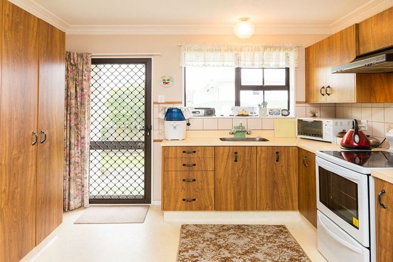 Photo of property in 26 Silicon Way, Fitzherbert, Palmerston North, 4410