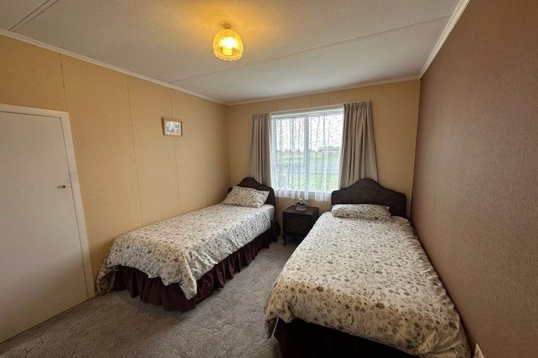 Photo of property in 31 Raleigh Street, Waitara, 4320