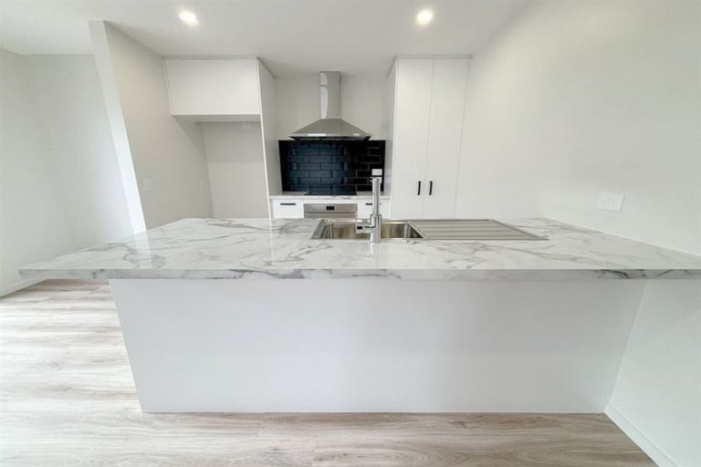 Photo of property in 24 Mehrtens Crescent, Woodend, 7691