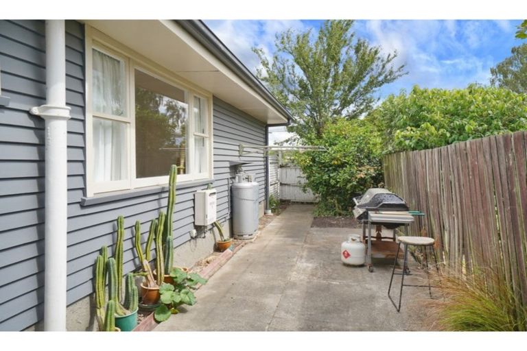 Photo of property in 47 Aorangi Road, Bryndwr, Christchurch, 8053