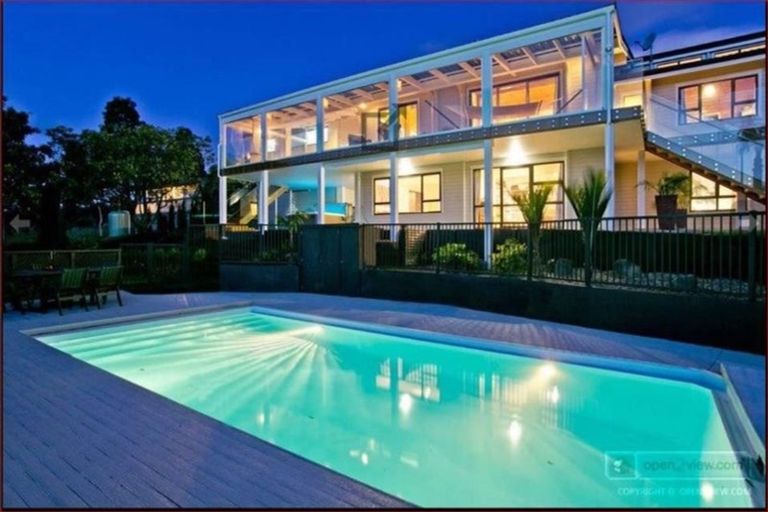 Photo of property in 32 Hobson Road, Lucas Heights, Auckland, 0632