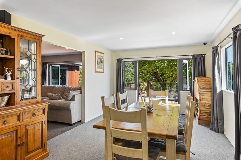 Photo of property in 46 Huia Street, Waikanae, 5036