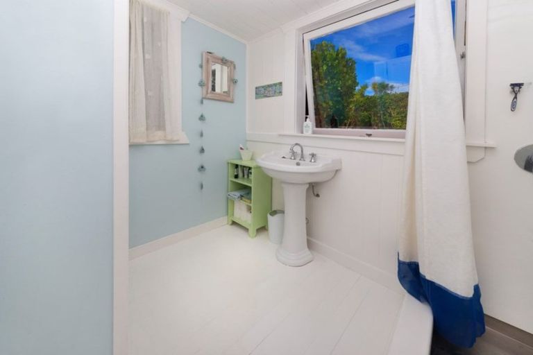 Photo of property in 68 Aramoana Avenue, Devonport, Auckland, 0624