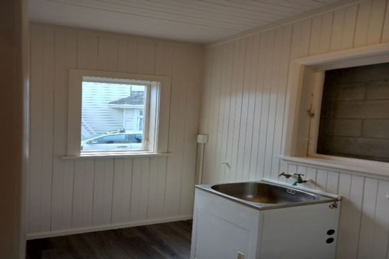 Photo of property in 23 Kemp Street, Kilbirnie, Wellington, 6022