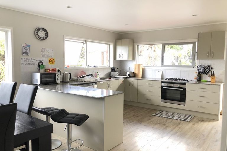 Photo of property in 26 Gretel Place, Hillcrest, Auckland, 0627