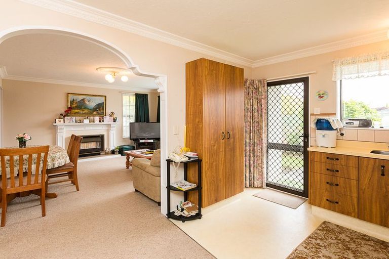 Photo of property in 26 Silicon Way, Fitzherbert, Palmerston North, 4410