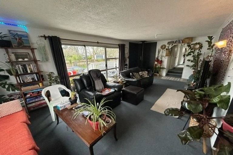 Photo of property in 102 Kelly Street, Inglewood, 4330